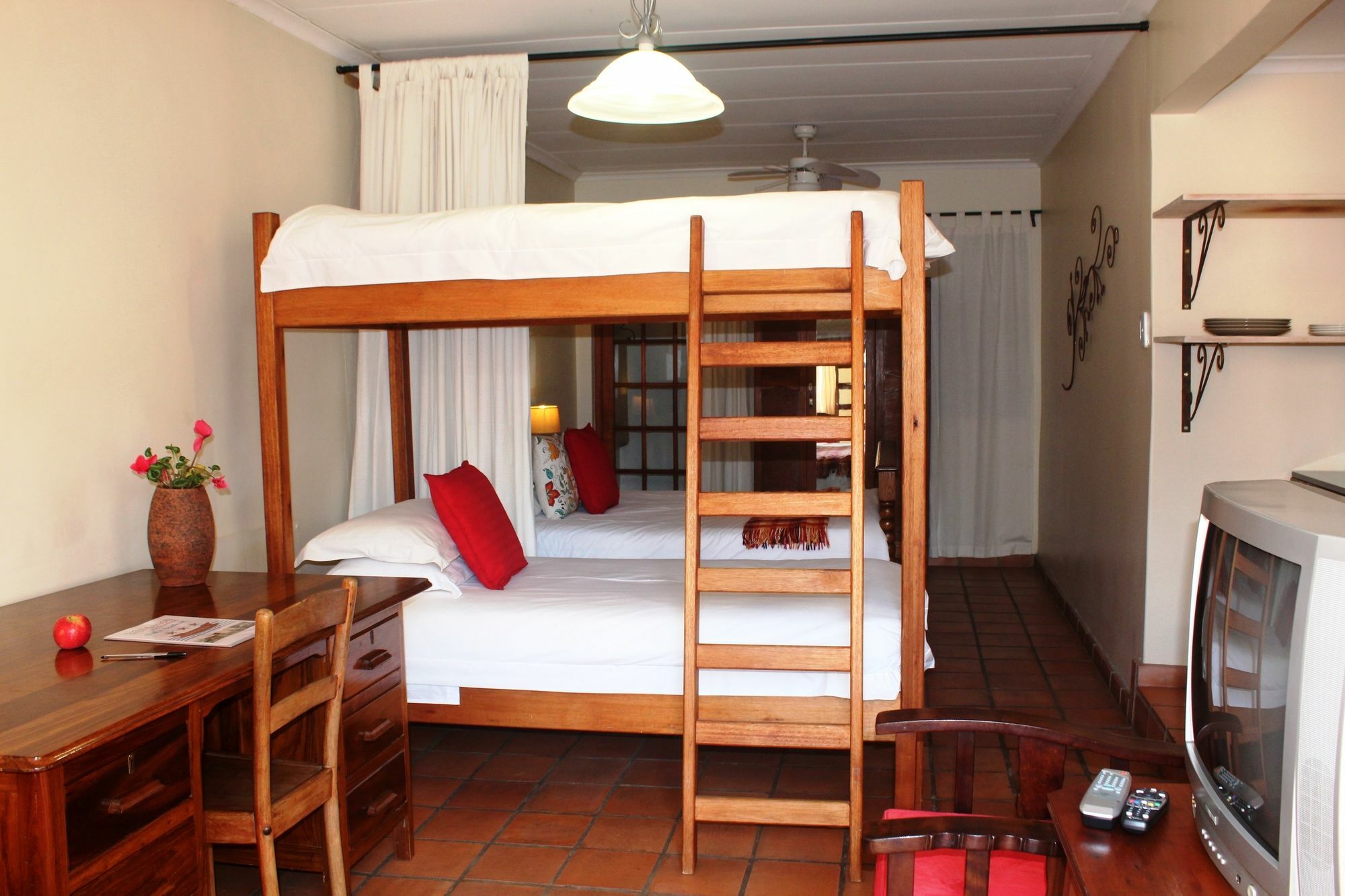 3@Marion Guest House Pretoria-Noord Extérieur photo